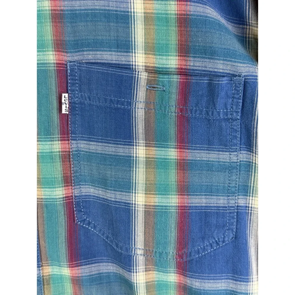 Levis levi two